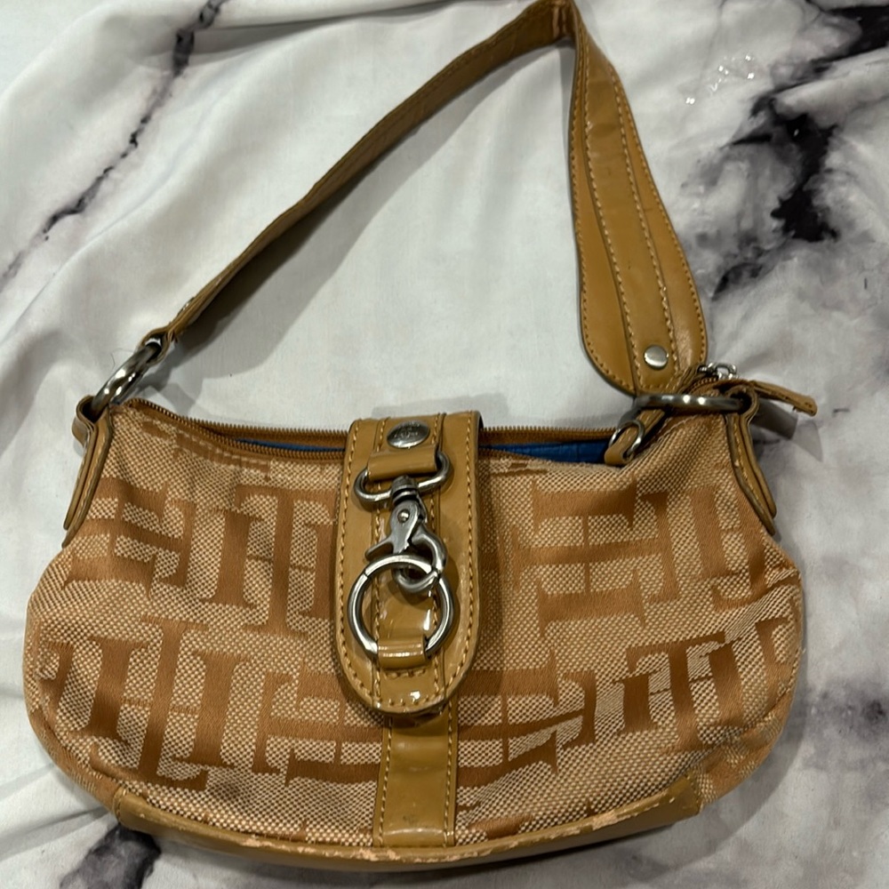 Tommy hilfiger brown handbag